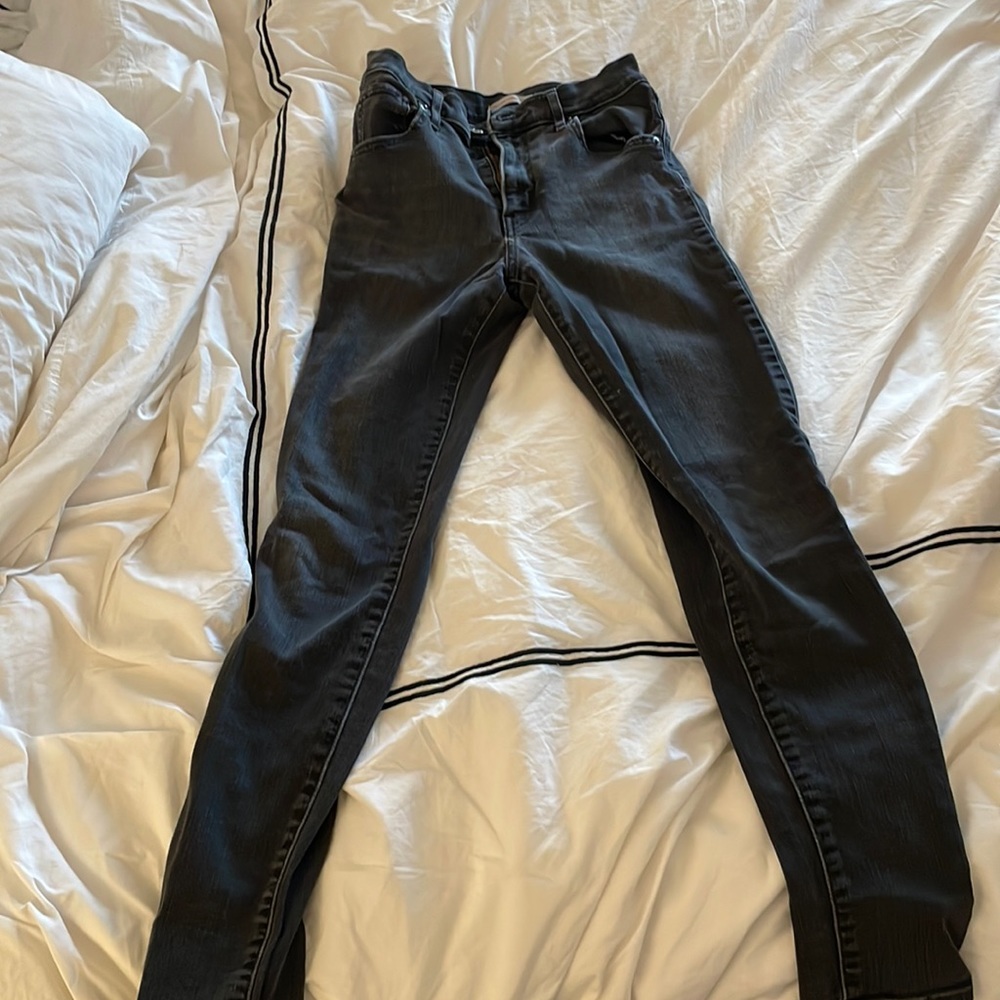 Levi’s - Mile High SuperSkinny - Size 26.